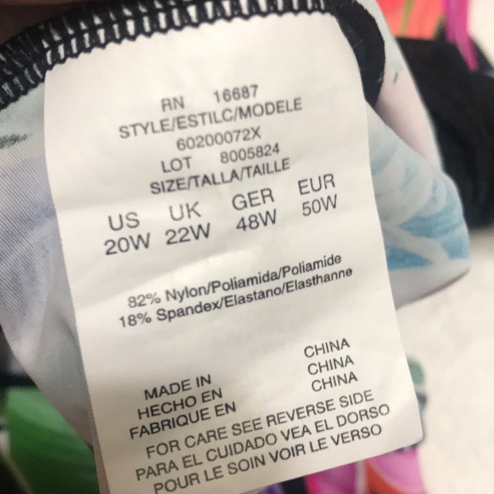Tropical Floral Print Tankini SwimTop - Purple / Multicolor Sz 20 - Picture 6 of 11